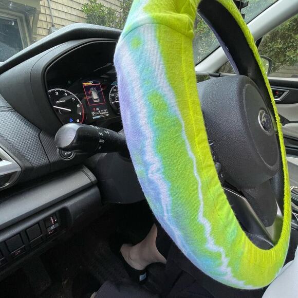 handmade tie dyed steering wheel cover for car reversible - Picture 5 of 8